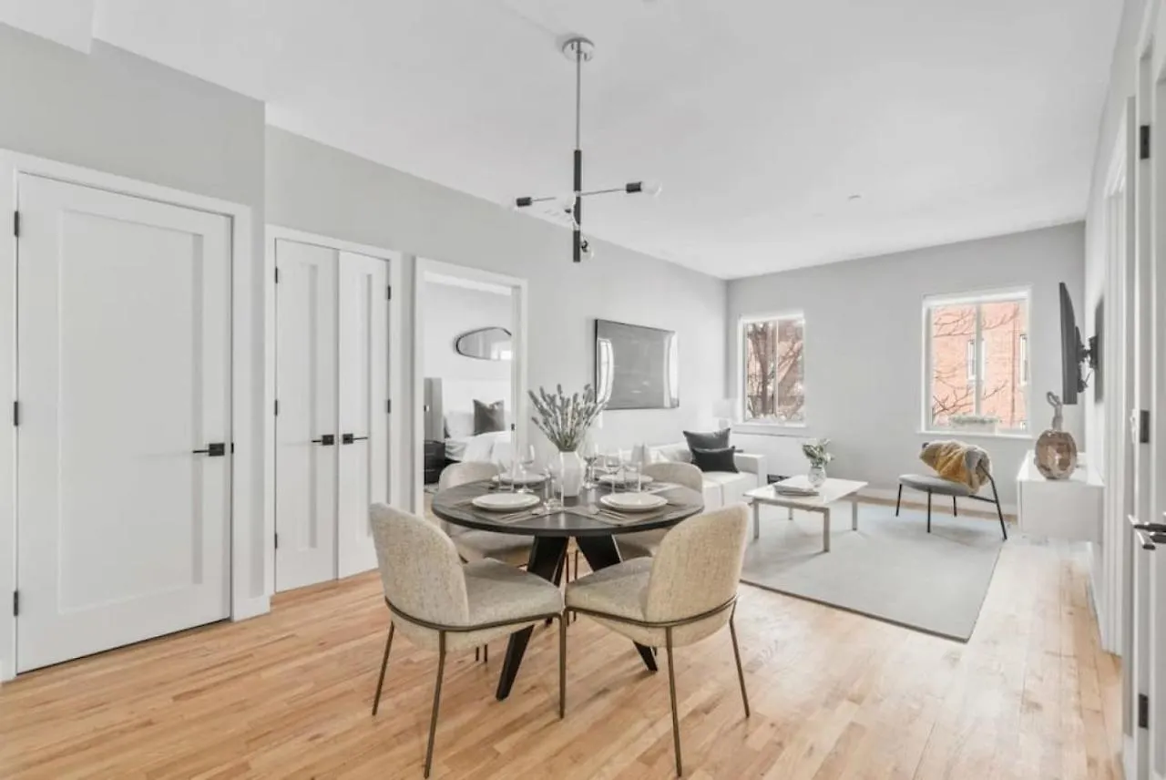 Top Notch 2 Bedroom Minutes From Central Park ニューヨーク